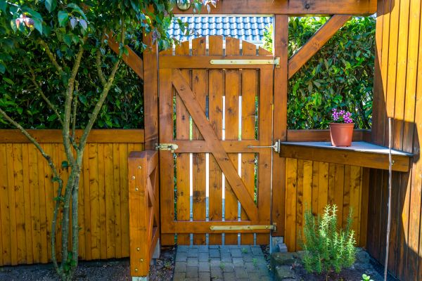 Cost of Wood Gate Repair in Broomfield