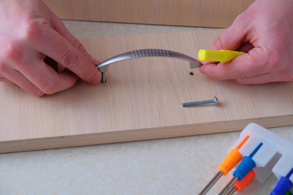 Cost of Drawer Handle Installation in Broomfield