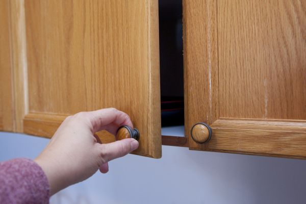 Cost of Cupboard Knob Installation in Broomfield
