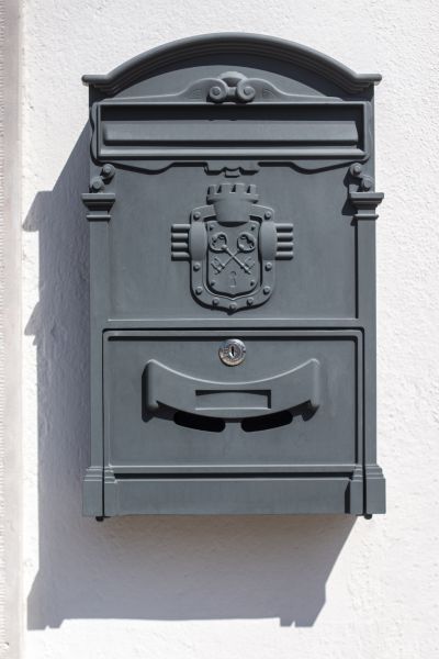 Cost of Wall Mailbox Mounting in Broomfield