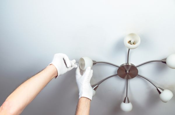 Cost of Chandelier Bulb Installation in Broomfield