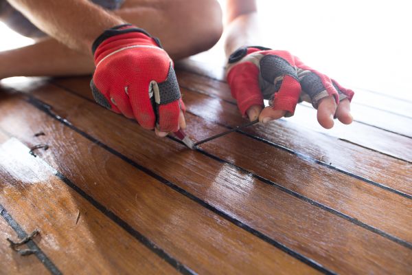 Cost of Deck Caulking in Broomfield