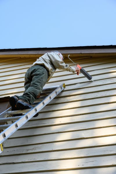 Cost of Exterior Caulking in Broomfield